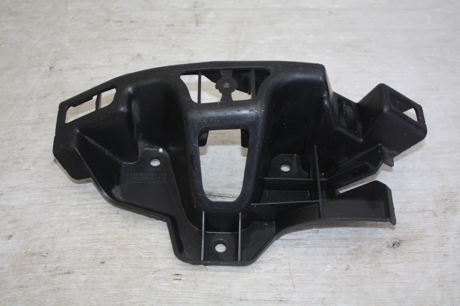 Range Rover Sport L320 Rear Bumper Left Bracket 2005 TO 2013 AH32 ...