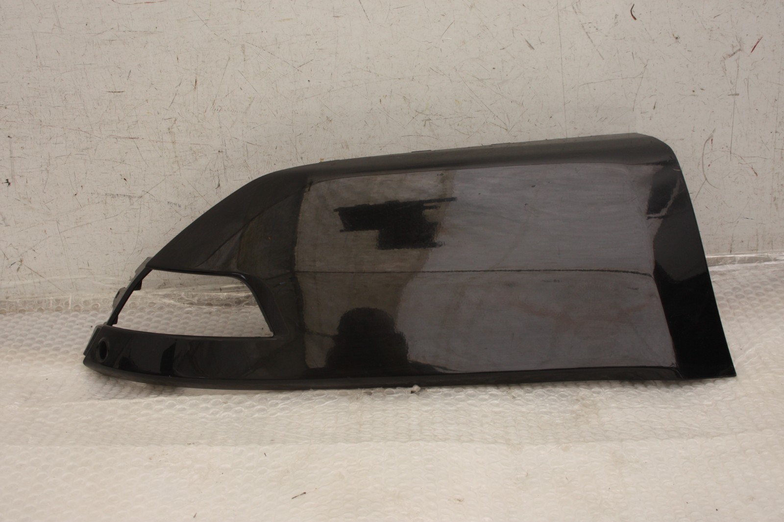 Range Rover Sport L494 Rear Bumper Left Corner Trim 2013 TO 2018 DK62-17D753-BAW