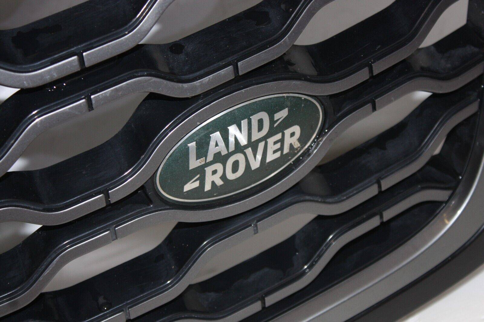 Range-Rover-Velar-Front-Bumper-Grill-2017-on-J8A2-8200-AE-Genuine-175637721142-4