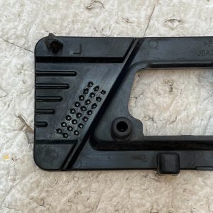 Range Rover Velar L560 Front Right Headlight Washer Cover J8A2-13C152-AB Genuine - Image 6