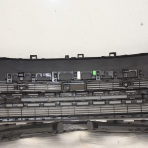 Range Rover Vogue L460 Front Bumper 2022 ON M8E2-17F003-A Genuine *DAMAGED* - Image 17