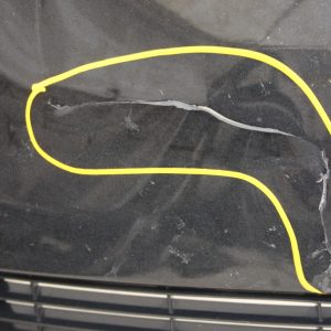 Range Rover Vogue L460 Front Bumper 2022 ON M8E2-17F003-A Genuine *DAMAGED* - Image 4