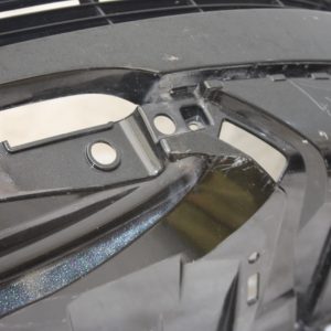 Range Rover Vogue L460 Front Bumper M8E2-17F003-A Genuine *DAMAGED* - Image 12