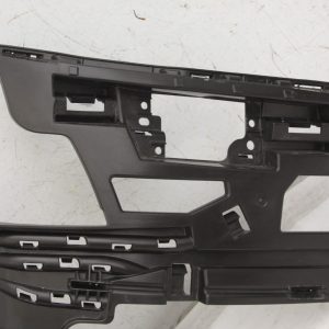 Range Rover Vogue L460 Front Bumper Right Bracket 2022 ON M8E2-17C862-A - Image 3