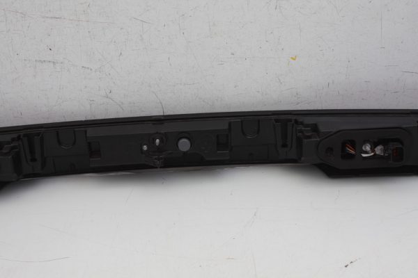 Range Rover Vogue L460 Rear Center Light Bar Tailgate M8E2 15C436 AP damaged 178505270212 17