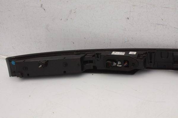 Range Rover Vogue L460 Rear Center Light Bar Tailgate M8E2 15C436 AP damaged 178505270212 18