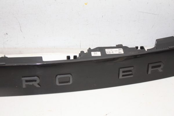 Range Rover Vogue L460 Rear Center Light Bar Tailgate M8E2 15C436 AP damaged 178505270212 3