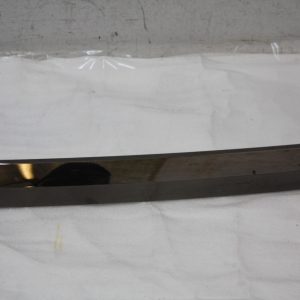 Range Rover Vogue L460 Rear Tailgate Moulding 2022 ON M8E2-404C42 Genuine - Image 4