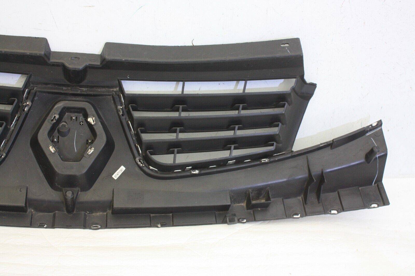 Renault-Trafic-Front-Bumper-Upper-Section-Grill-2007-TO-2014-623100247R-Genuine-176261013412-14