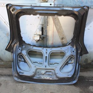 Tesla Model Y Bootlid Tailgate 2019 ON Genuine - Image 13