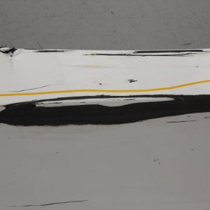 Tesla Model Y Front Bumper 2022 TO 2025 1540100-06-C Genuine *DAMAGED* - Image 4
