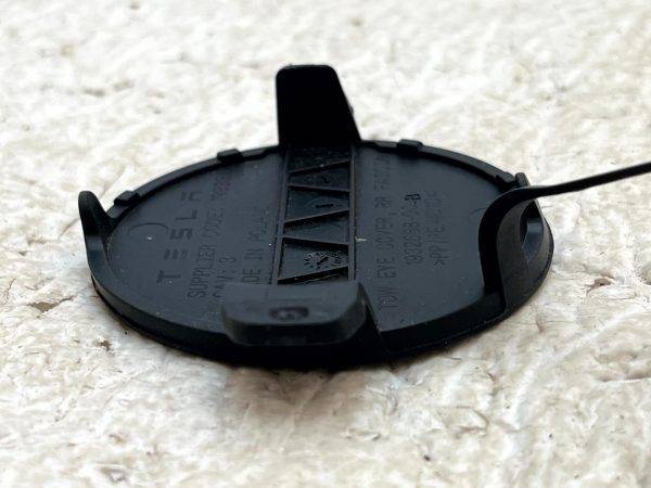 Tesla Model Y Rear Bumper Tow Hook Eye Cap Cover 2025 ON 1932668 00 B Genuine 178423539832 7