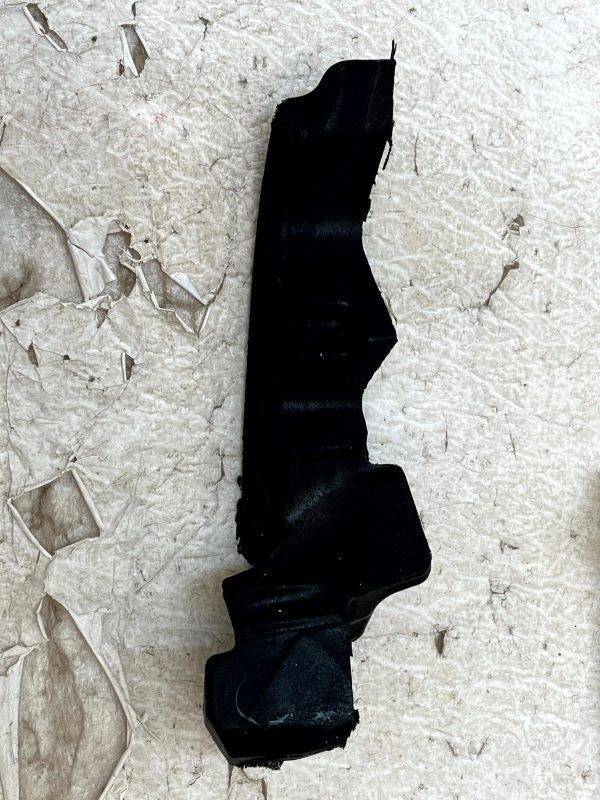 Toyota Corolla E21 Front Right Wing Foam Air Guide 2019 2023 53153 02100 Genuine 178498977512 6