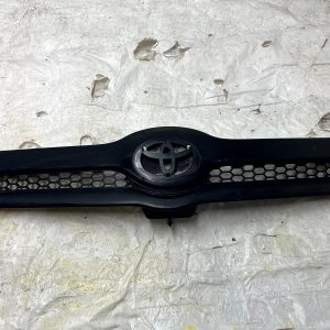 Toyota Corolla Verso Front Bumper Upper Radiator Grille 2004 TO 2007 53111-0F020
