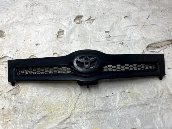 Toyota-Corolla-Verso-Front-Bumper-Upper-Radiator-Grille-2004-TO-2007-53111-0F020-177646981872