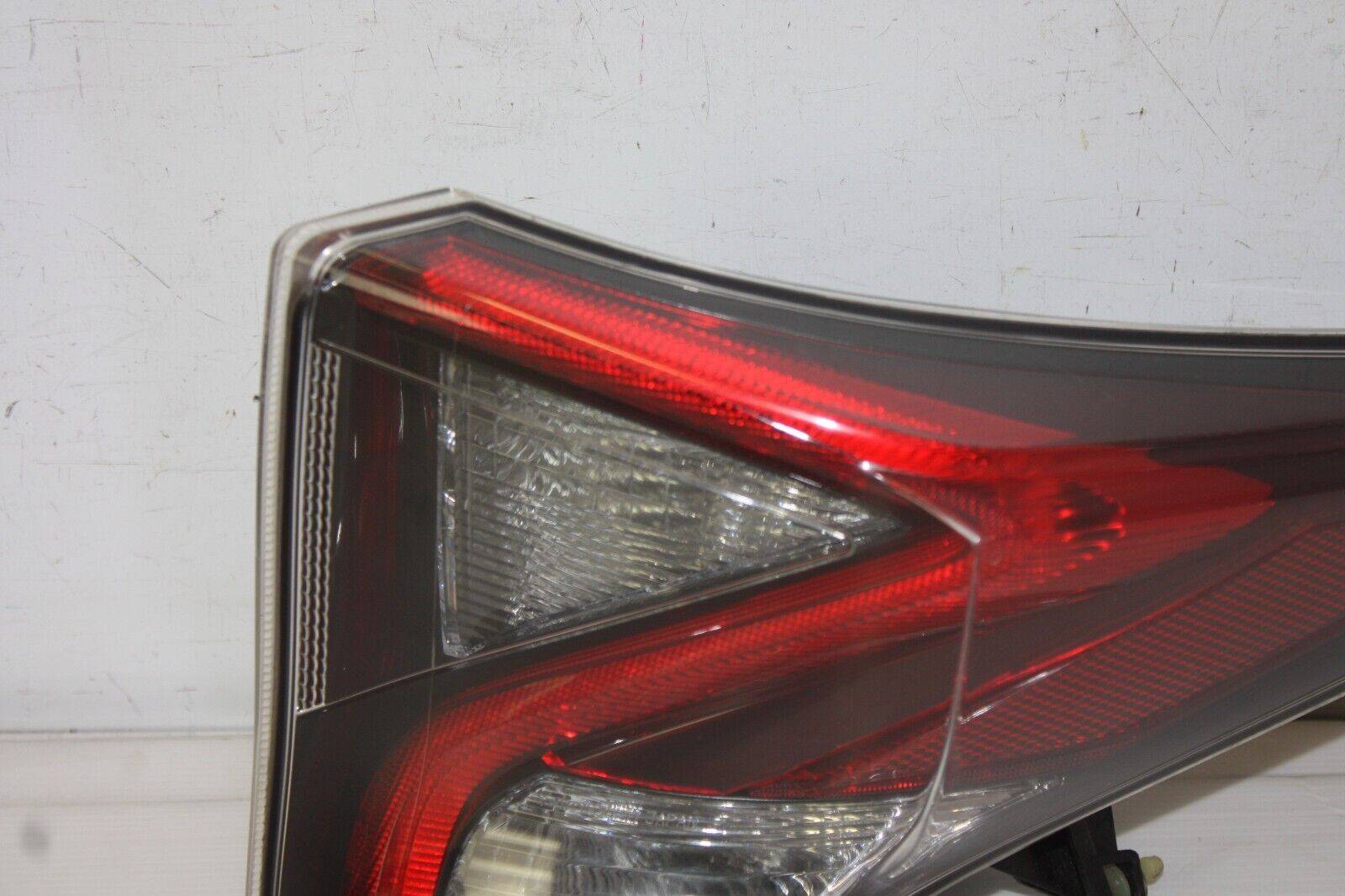 Toyota-Prius-Right-Tail-Light-81550-47282-Genuine-LENS-GOT-DAMAGED-TO-CORNER-175910516652-3