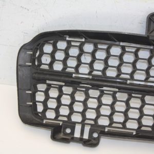 VW Touareg Front Bumper Right Grill 2007 TO 2010 7L6853666B Genuine - Image 4