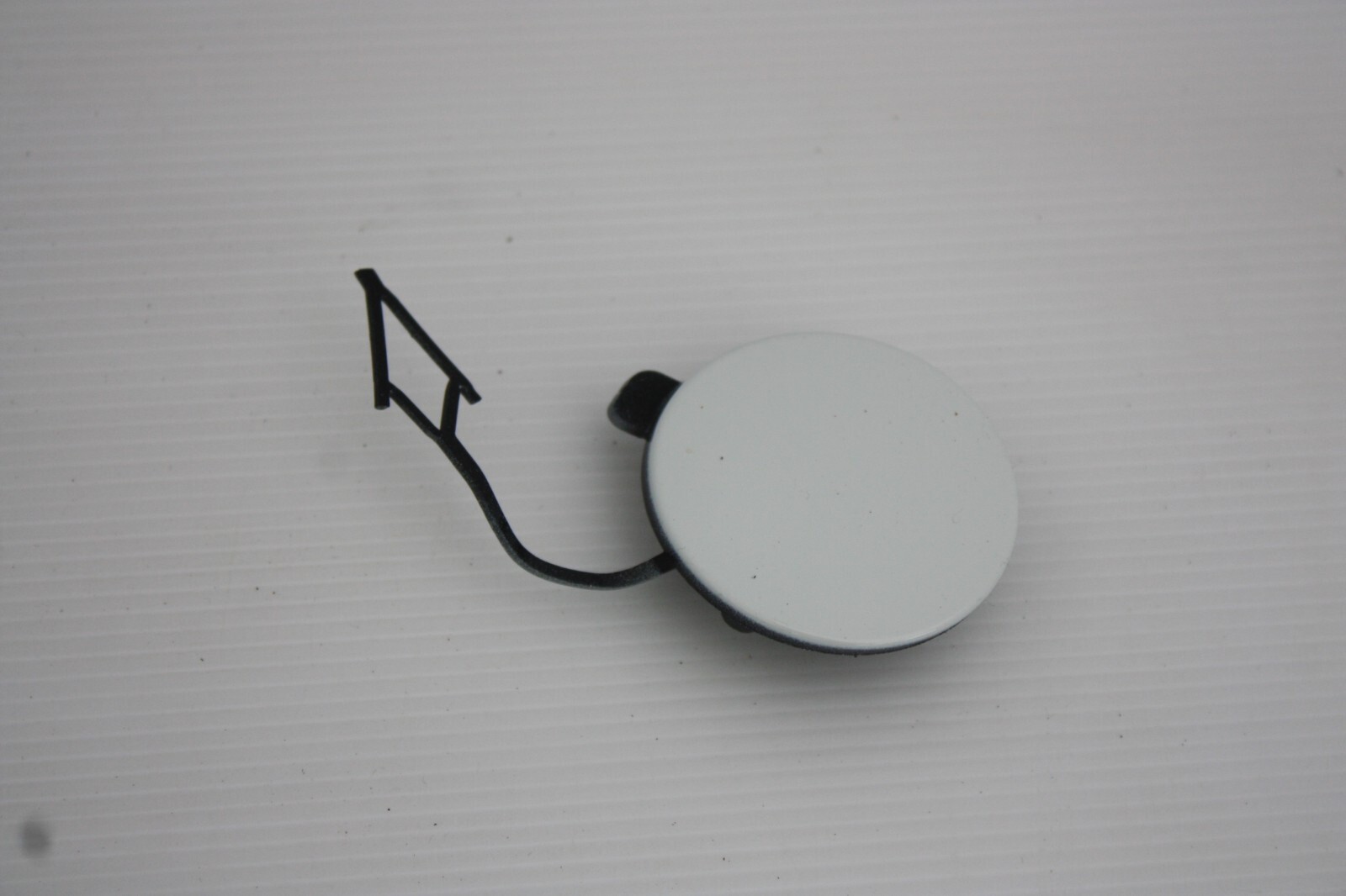 VW Touran Front Bumper Right Side Tow Cover 2015-2023 5TA807241B "NEED RESPRAY"