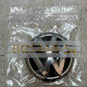 Volkswagen Caddy 2K Rear Trunk Lid Badge Emblem 2010-2015 2K5853630A Genuine - Image 9