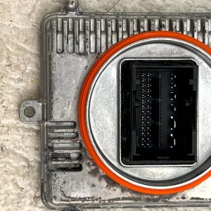 Volkswagen Passat B8 Headlight Ballast Module Control Unit 992941592AH Genuine - Image 8