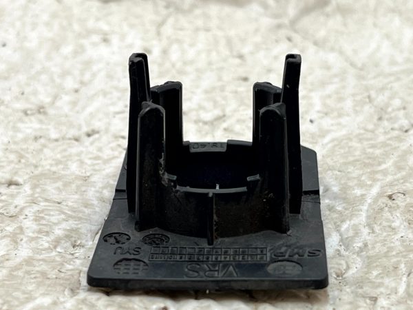 Volkswagen Passat B9 Front Right PDC Parking Sensor Holder 3J0919400 Genuine 178522321642 4