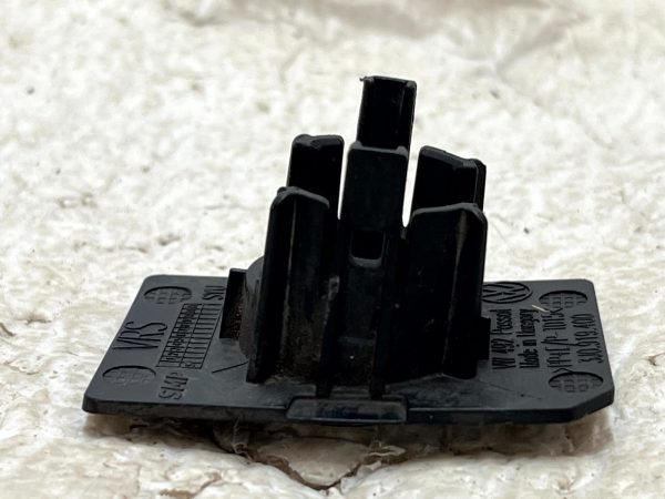 Volkswagen Passat B9 Front Right PDC Parking Sensor Holder 3J0919400 Genuine 178522321642 5