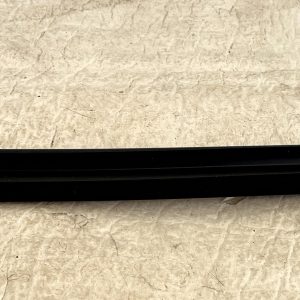 Volkswagen Polo Mk6 Rear Left Door Outer Window Seal 2018 ON 2GS839477C Genuine 24 Volkswagen Polo Mk6 Rear Left Door Outer Window Seal 2018 ON 2GS839477C Genuine - Image 9