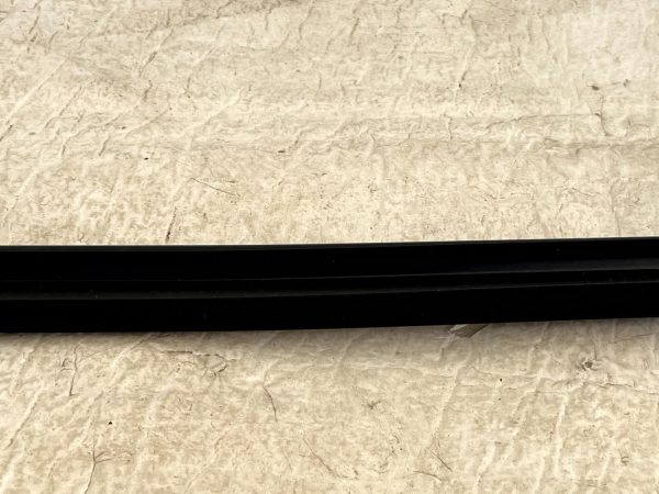 Volkswagen Polo Mk6 Rear Left Door Outer Window Seal 2018 ON 2GS839477C Genuine 8 Volkswagen Polo Mk6 Rear Left Door Outer Window Seal 2018 ON 2GS839477C Genuine 178313558062 9
