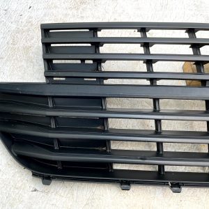 Volkswagen Transporter T6 Front Bumper Radiator Grill 19-24 7LA853653J Genuine - Image 3