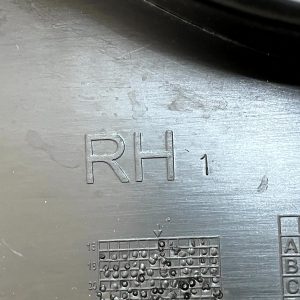 Volvo XC40 Rear Right Driver Side Bumper Corner 2017 ON 31449337 Genuine - Image 16
