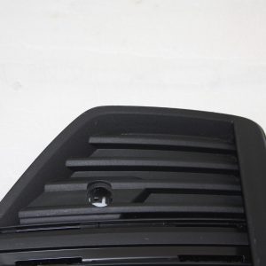 Volvo XC60 Front Bumper Lower Right Grill 2022 ON 32234947 Genuine - Image 3