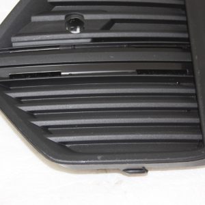 Volvo XC60 Front Bumper Lower Right Grill 2022 ON 32234947 Genuine - Image 4