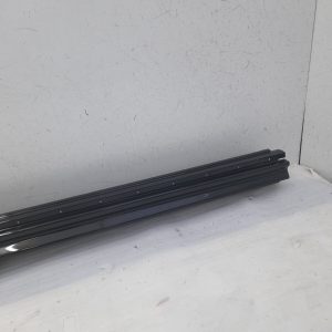 Volvo XC90 Left Side Skirt 2017 ON 31672370 Genuine - Image 3