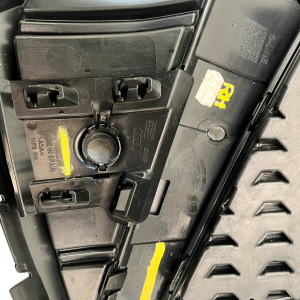 Audi A1 S-Line Front Right Bumper Grille 2018 ON 82A807682D *DAMAGED* - Image 17