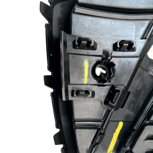 Audi A1 S-Line Front Right Bumper Grille 2018 ON 82A807682D *DAMAGED* - Image 18