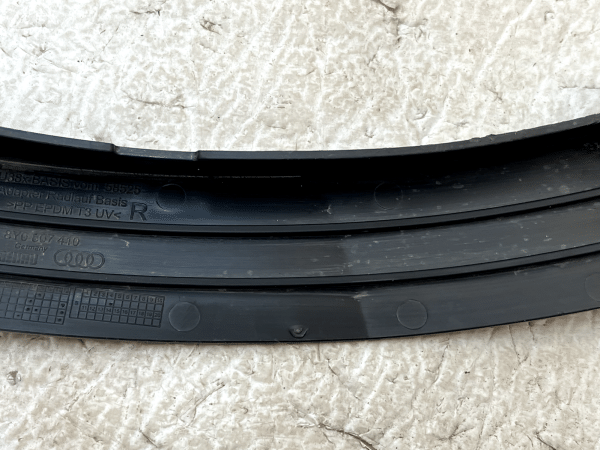 Audi A3 8Y Front Bumper Right Bracket 2020 TO 2024 8Y0807410 Genuine 178278610153 7