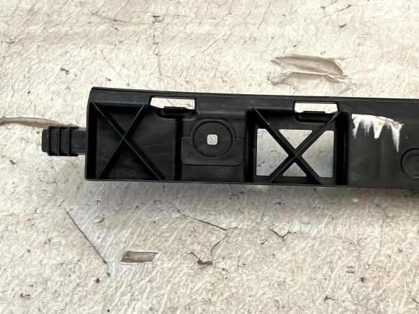 Audi A6 C8 Rear Bumper Center Guide Support Bracket 2018 2025 4K5807458 Genuine 178502908303 8