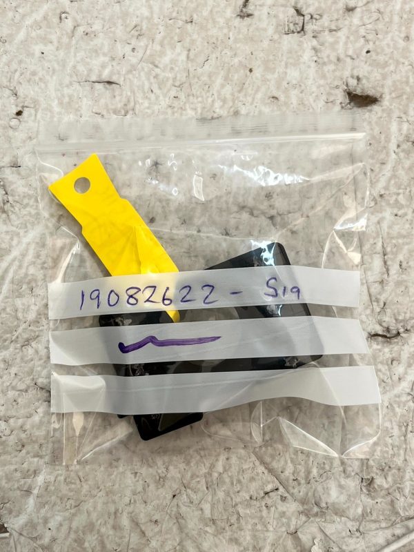 Audi A7 C8 S Line Rear Bumper PDC Parking Sensor Bracket 4K8807511C Genuine 178538916753 8