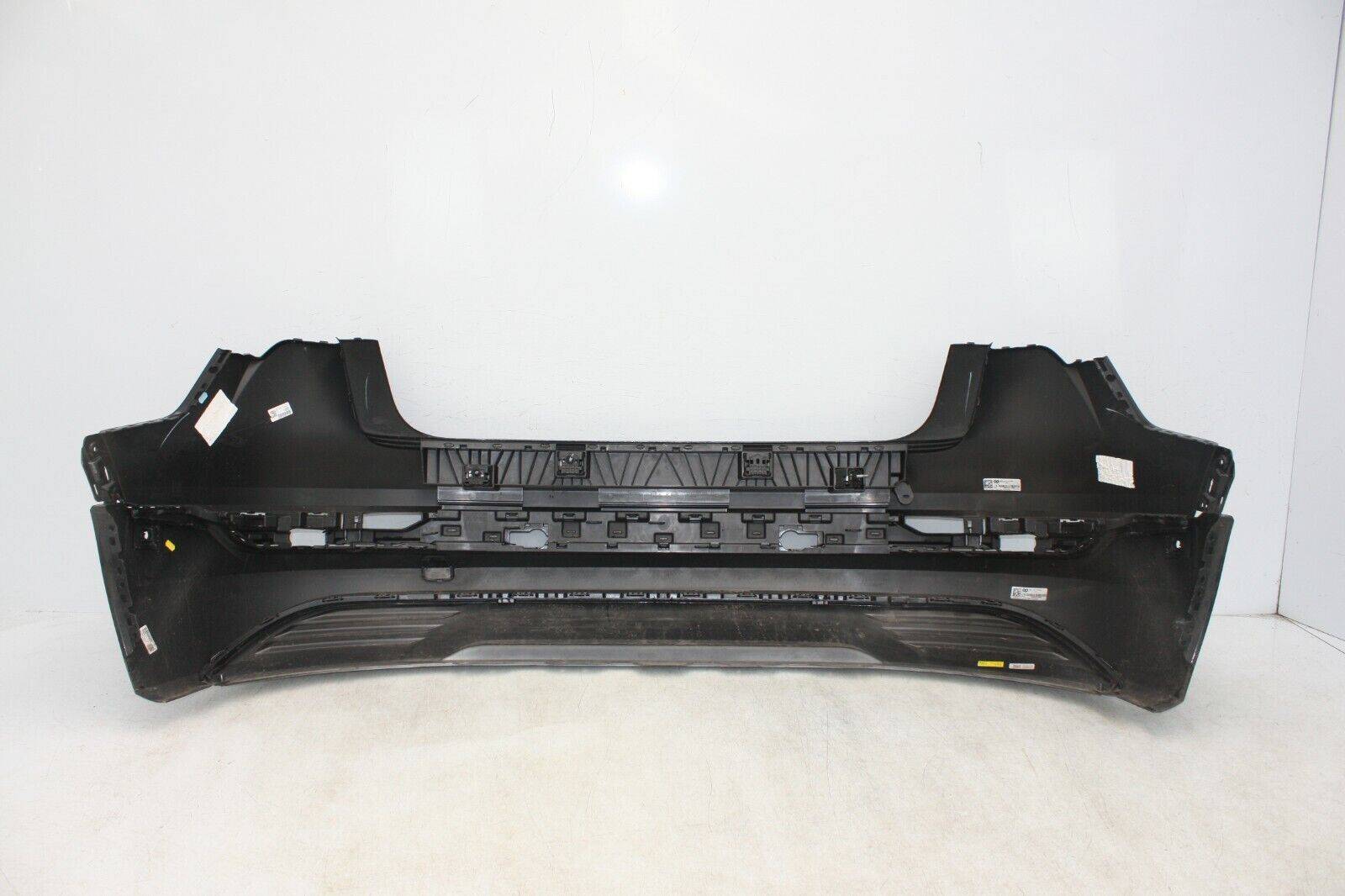 Audi-E-Tron-Lunch-Edition-Rear-Bumper-4KE807511-Genuine-176490448813-12