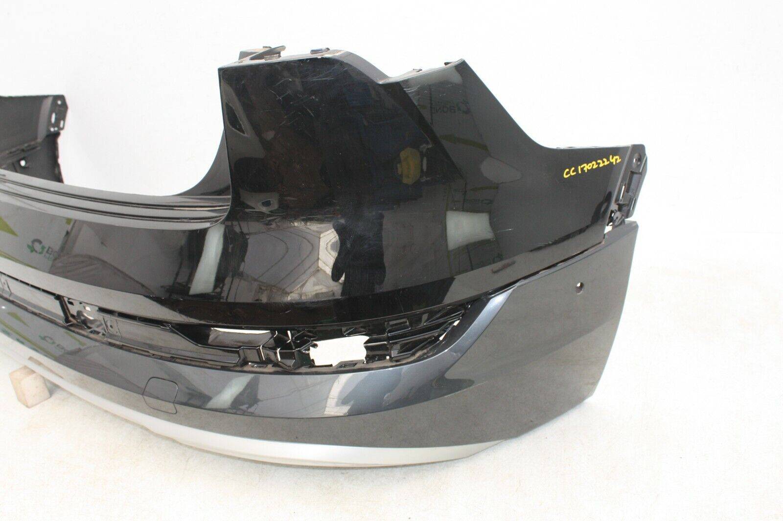 Audi-E-Tron-Lunch-Edition-Rear-Bumper-4KE807511-Genuine-176490448813-3