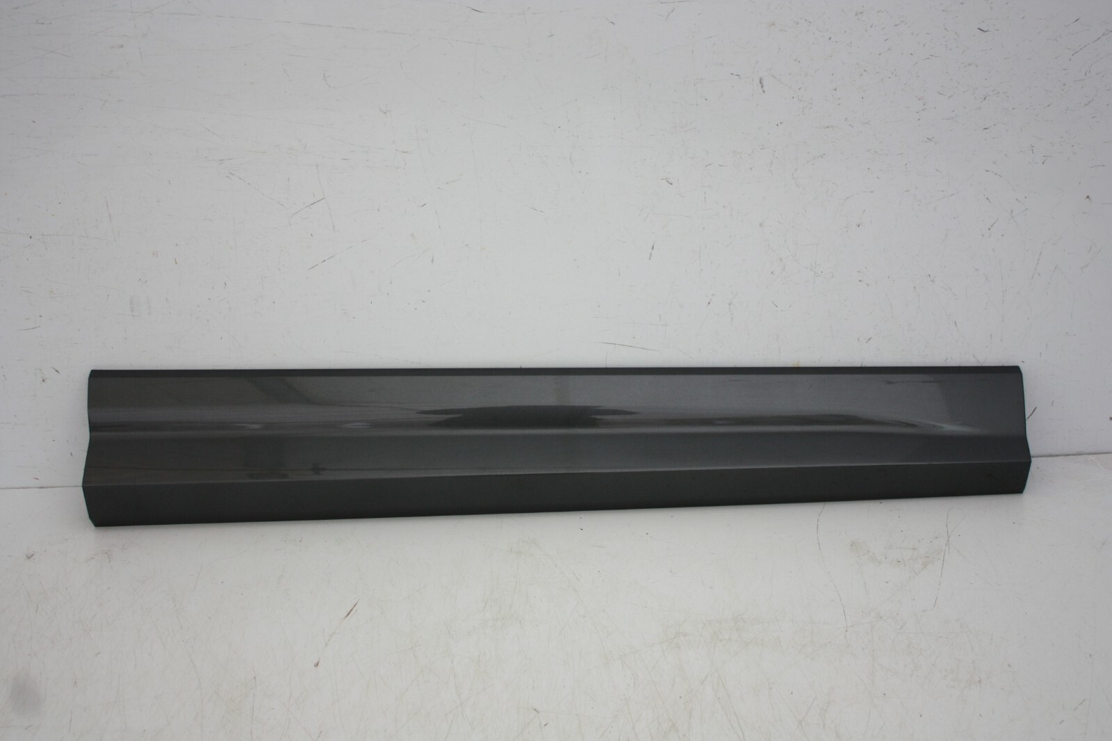 Audi Q2 S Line Front Right Side Door Moulding 2016 TO 2021 81A853960A Genuine