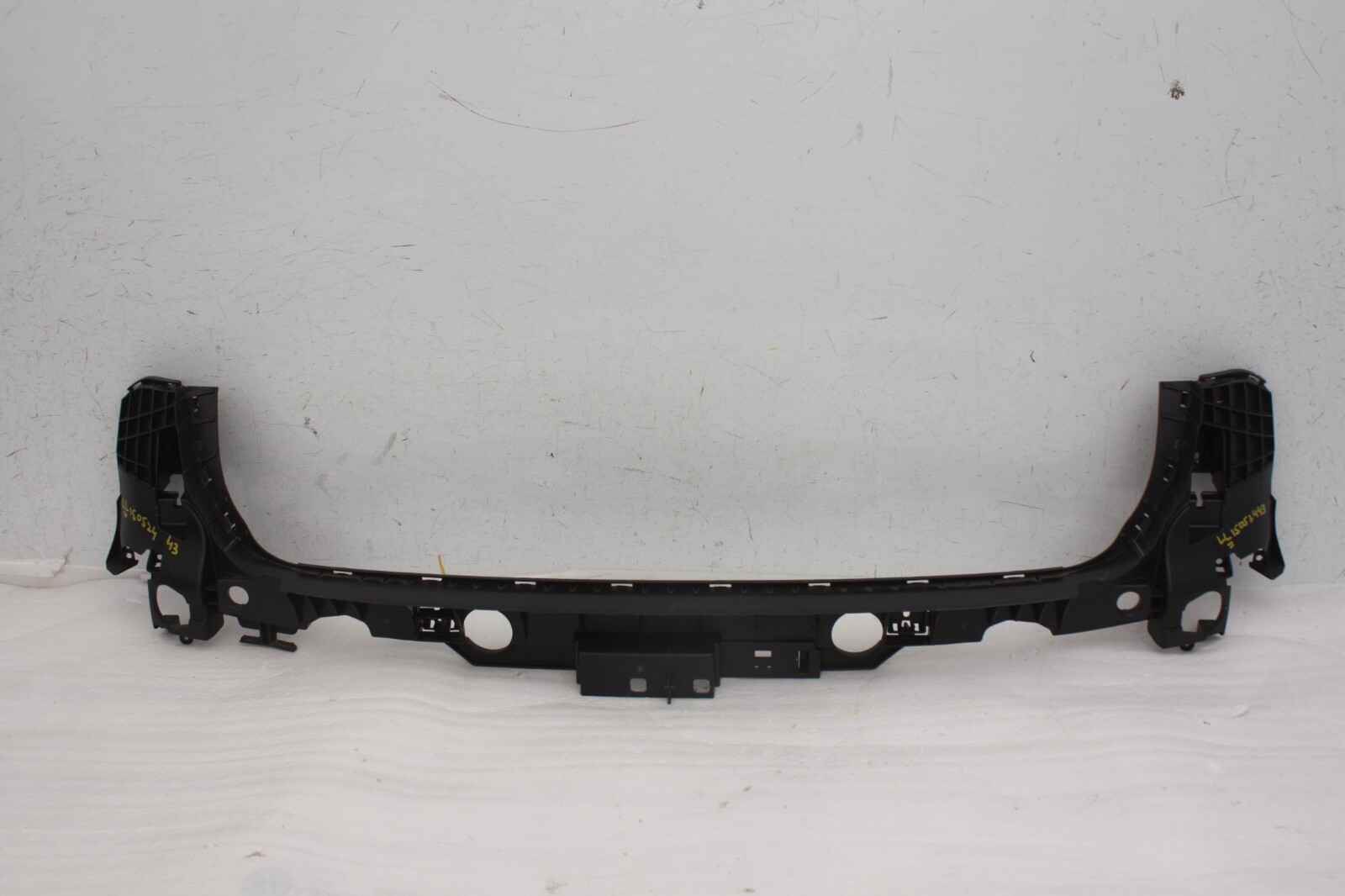 Audi Q3 S Line Rear Bumper Support Bracket 2018 ON 83A807385 *DAMAGED*