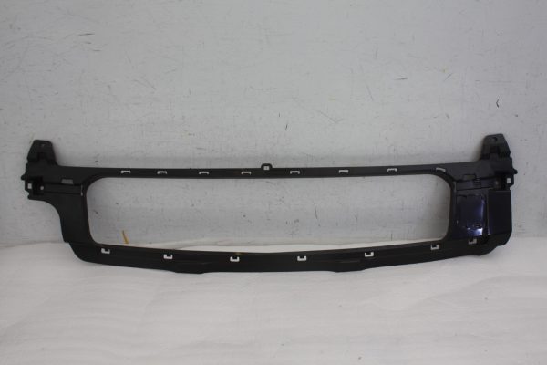 Audi-Q7-S-Line-Rear-Bumper-Diffuser-Bracket-2019-ON-4M0807941L-Genuine-178294197233
