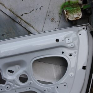 Audi TT Front Right Side Door Genuine *DAMAGED* - Image 9