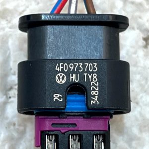 Audi VW Skoda Seat PDC Parking Distance Sensor Plug Connector 4F0973703 Genuine - Image 9
