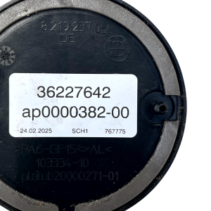 BMW 1 3 4 Series Front Emblem Badge Logo 2025 821923705 Genuine - Image 7