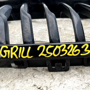 BMW 1 Series F20 F21 LCI Front Bumper Right Grille 2015 TO 2019 7371748 Genuine - Image 11