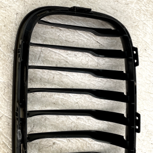 BMW 1 Series F20 F21 LCI Front Bumper Right Grille 2015 TO 2019 7371748 Genuine - Image 7