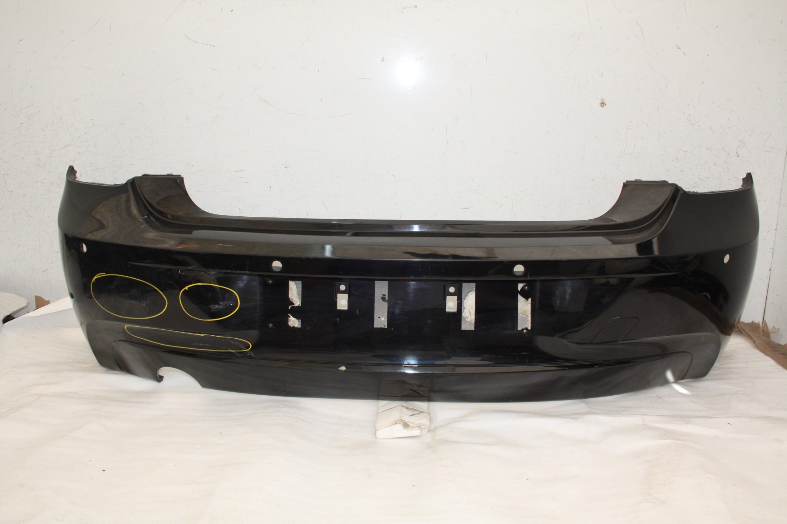 BMW 1 Series F20 Rear Bumper 2011 TO 2015 51127240918 Genuine *DAMAGED*