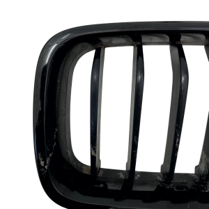 BMW 3 Series F30 F31 Front Left Chrome Kidney Grille 12-15 51137405835 Genuine - Image 4